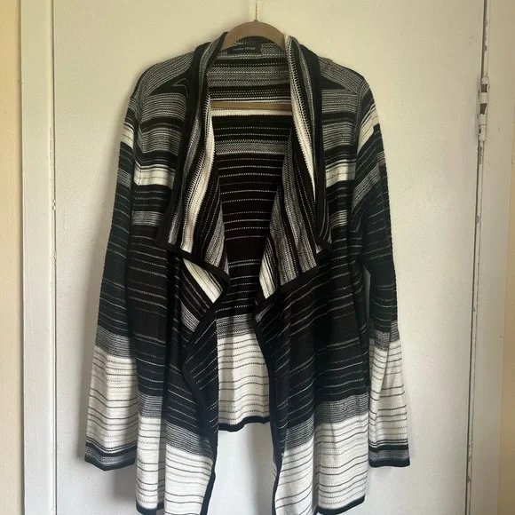 Ivanka Trump Black and White Striped Cardigan Size XL - Picture 1 of 6